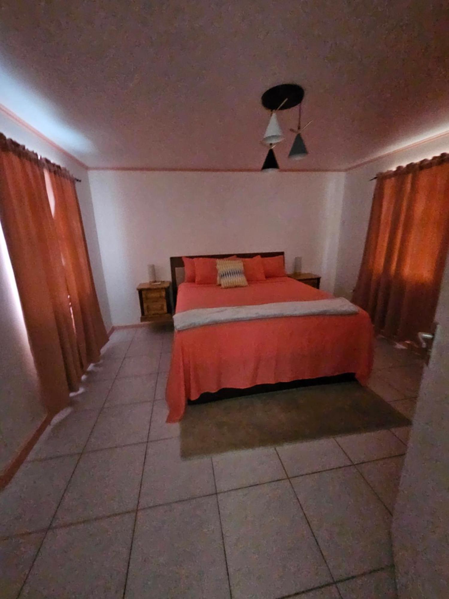 Villa Raven´s Paradise  Willemstad Exterior foto
